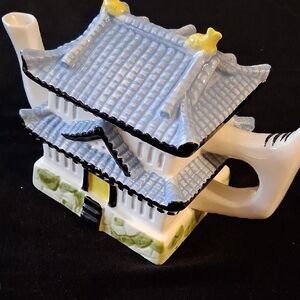 Japanese-style Pagoda one-cup china teapot